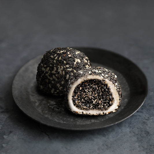 Handmade Traditional Mochi -  Fragrant Black Sesame Flavour
